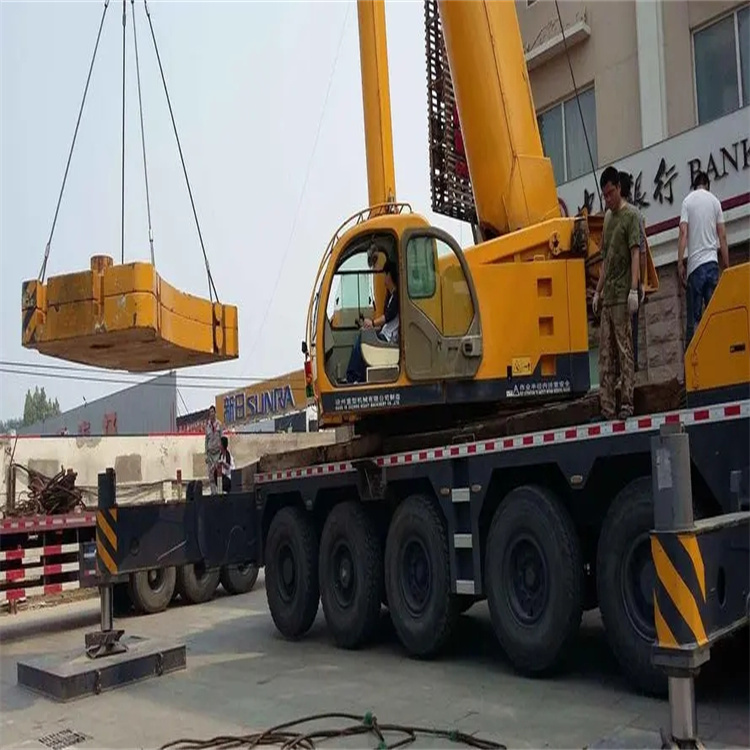 桂平当地吊车出租|机器吊装|75吨|工厂搬迁服务